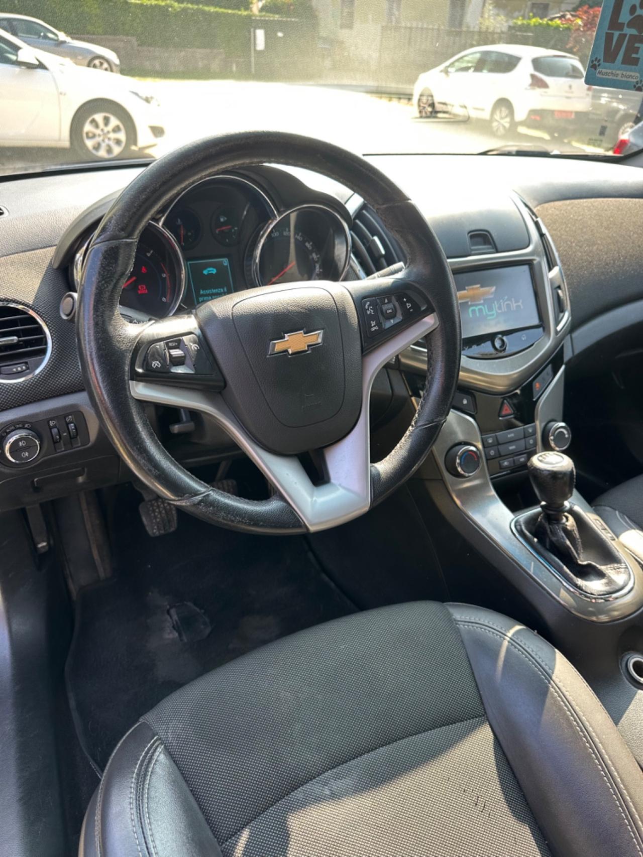 Chevrolet CRUZE 1.7 Diesel 5P LT KMCERT UNICOPR