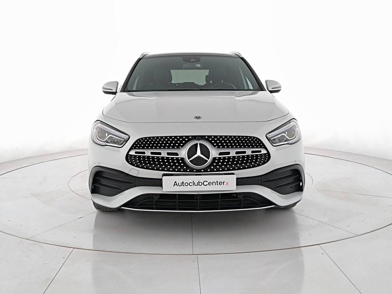 Mercedes GLA 180 d Premium