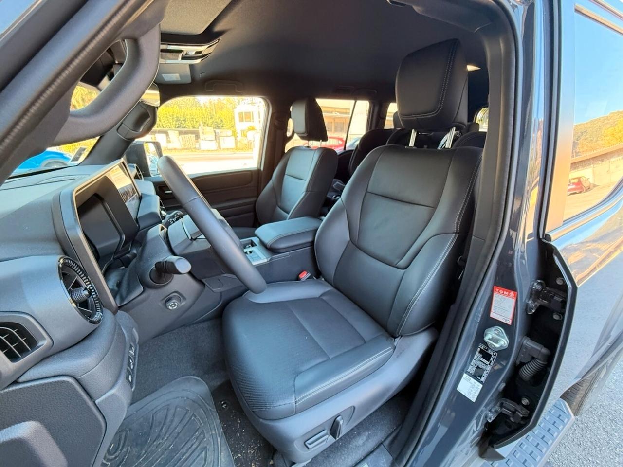 Toyota Land Cruiser 2.8 D4D A/T AWD First Edition