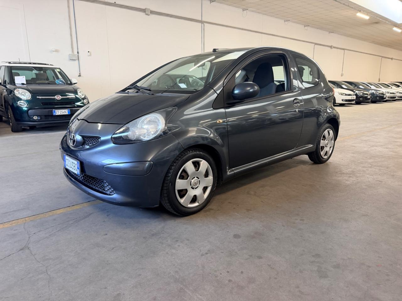 Toyota Aygo 1.0 12V VVT-i 3 porte Sol