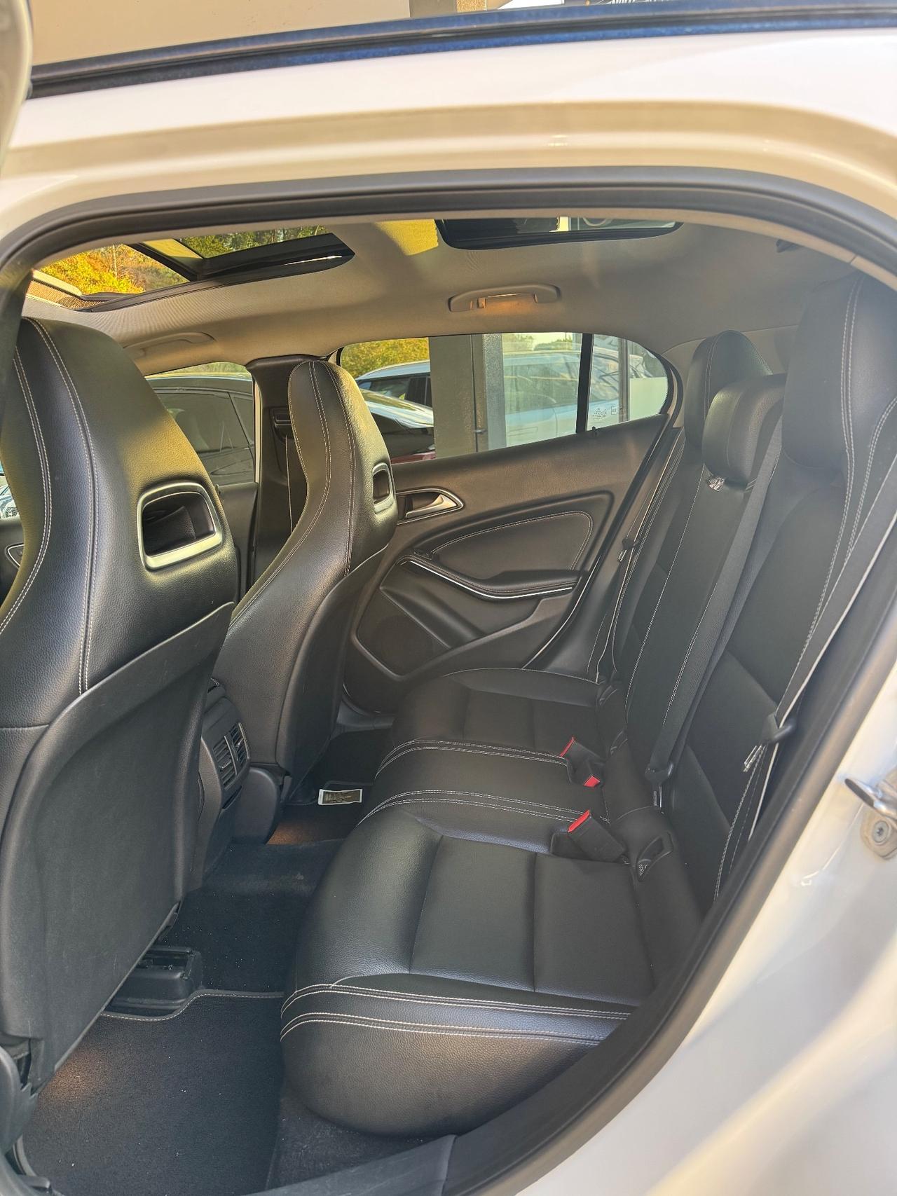 Mercedes-benz GLA 220 d Automatic Premium