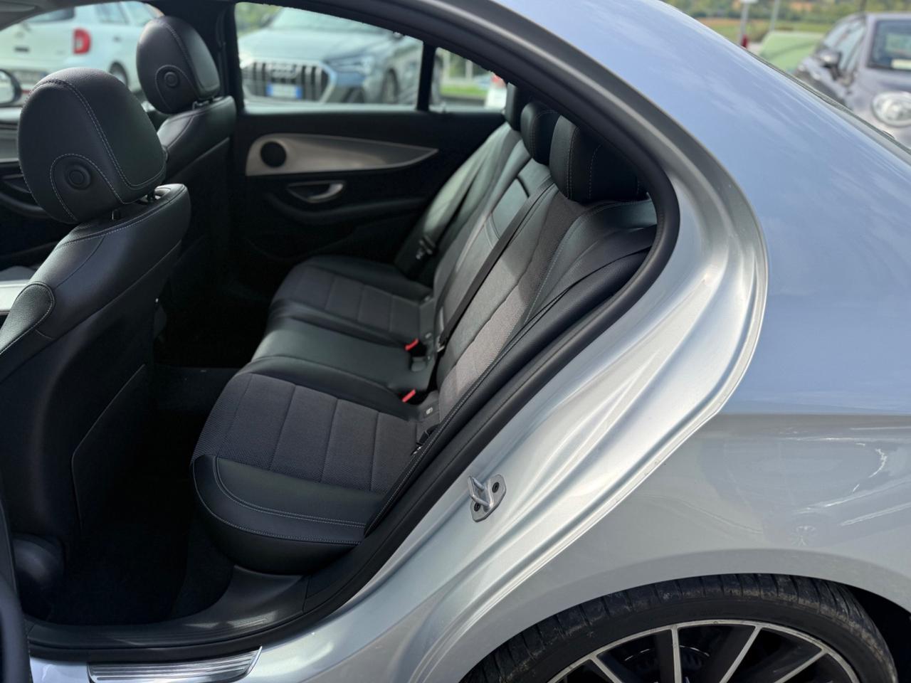Mercedes-benz E 220 d 4Matic Auto Premium Plus