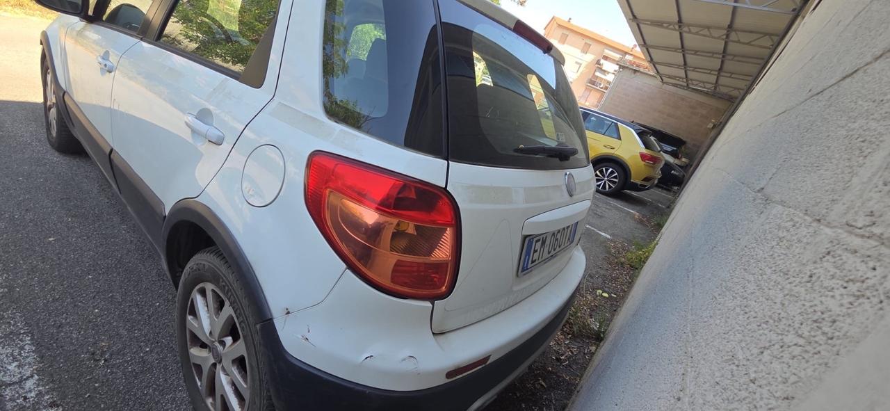 Fiat Sedici 2.0 MJT 16V DPF 4x4 Experience
