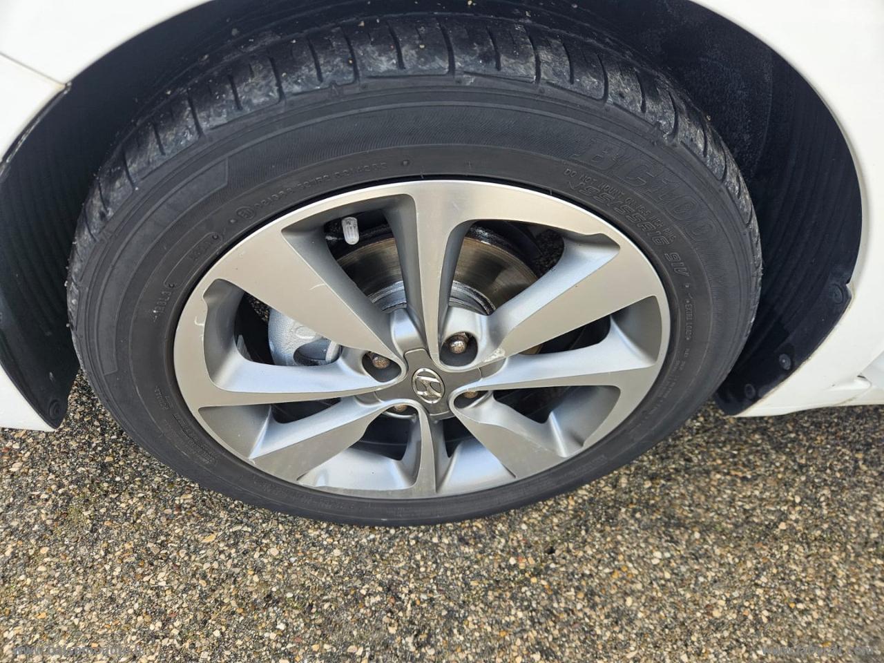 HYUNDAI i20 1.2 84 CV 5p. Comfort