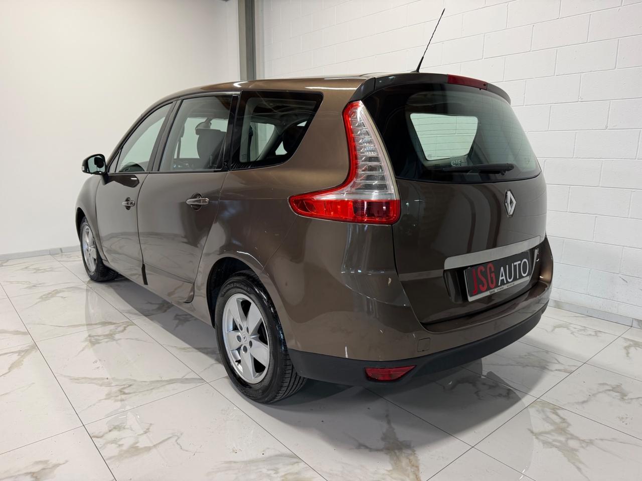 Renault Scenic Scénic 7 POSTI 1.5 dCi 110CV Wave