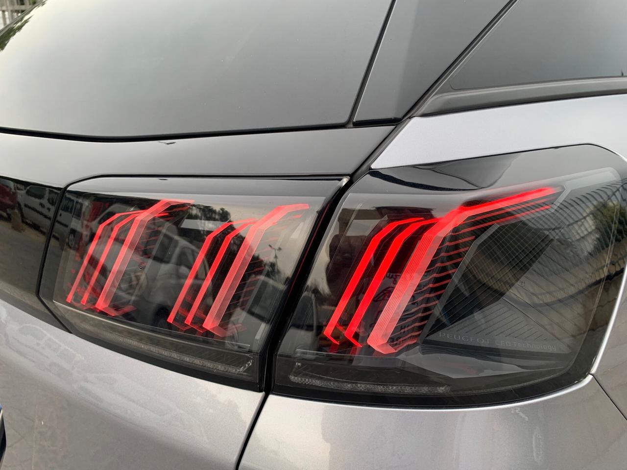 Peugeot 3008 BlueHDi 130 EAT8 Allure Pack