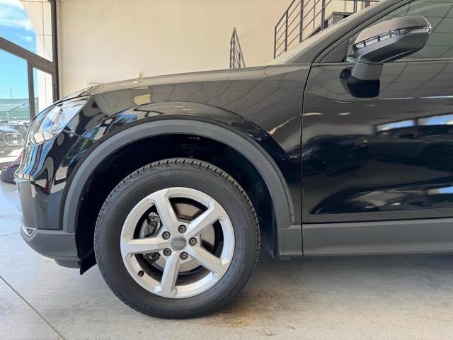 AUDI Q2 30 TDI Business