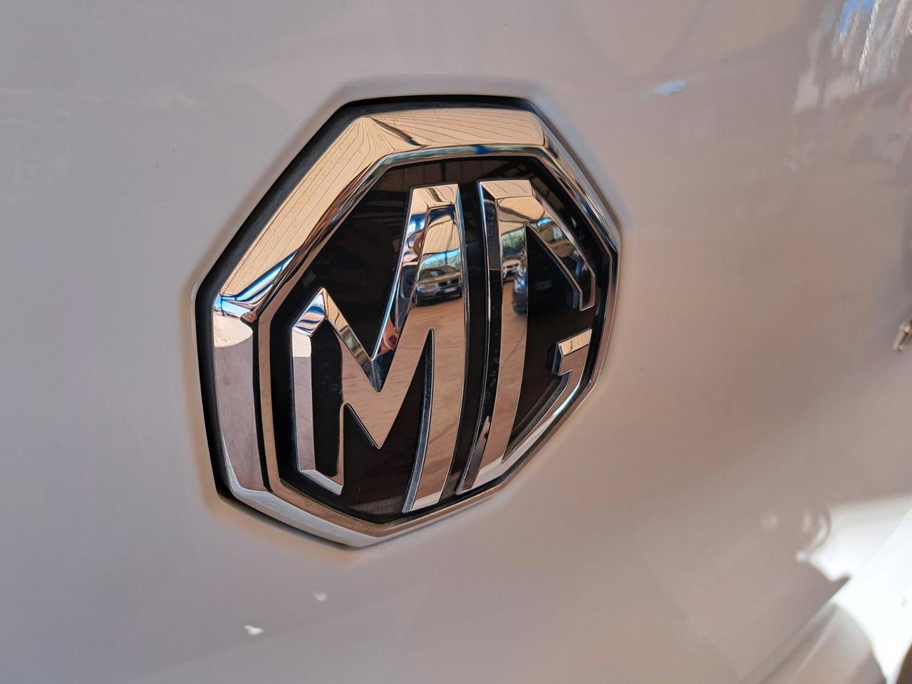 MG ZS 1.0 T-GDI Luxury 82