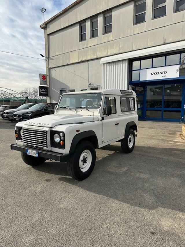 LAND ROVER Defender 90 2.4 TD4 Station Wagon S