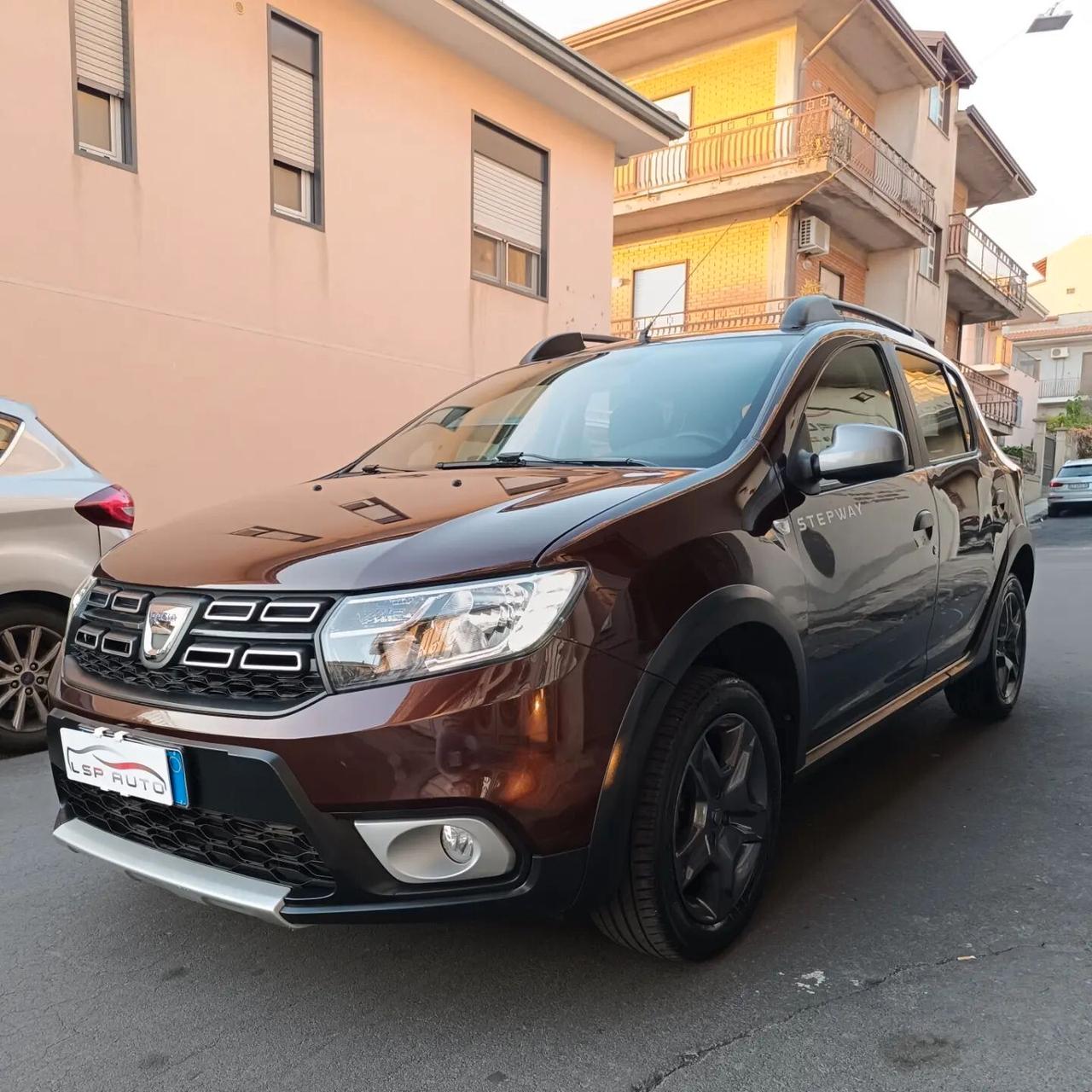 Dacia Sandero Stepway 1.5 dCi 90CV FULL OPTIONAL