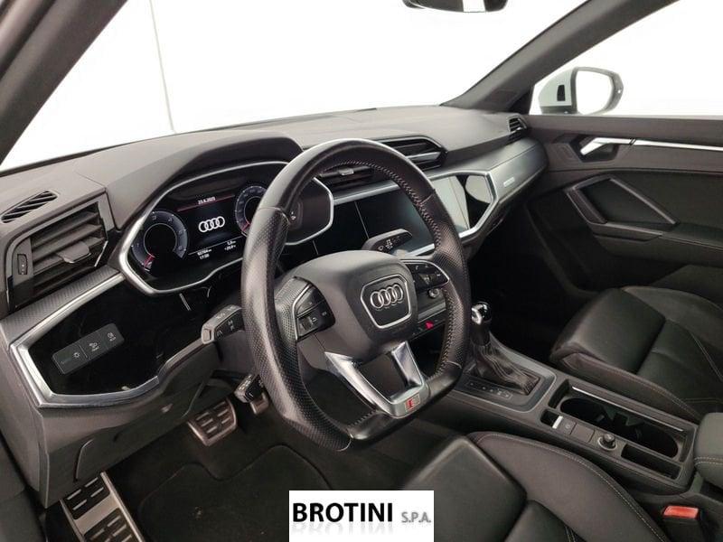 Audi Q3 35 TDI S tronic S line edition