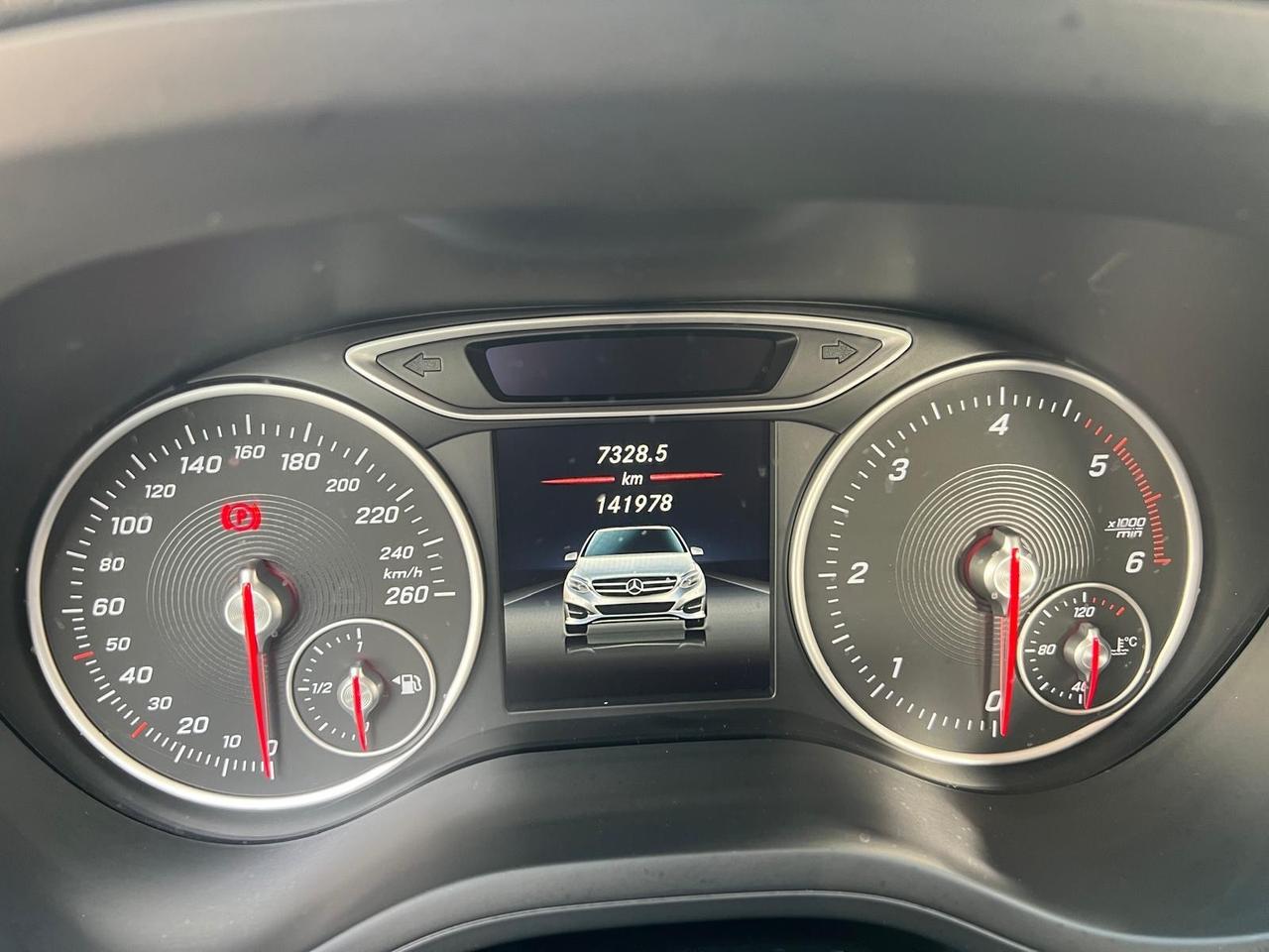 Mercedes-benz B 180 d Automatic Premium