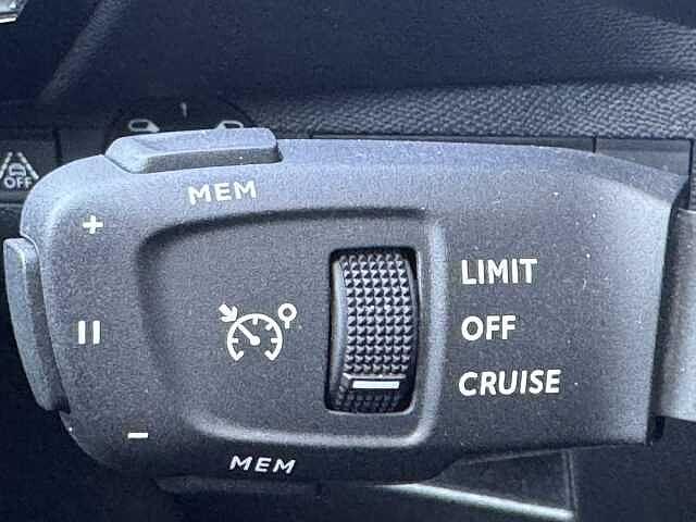 DS 7 DS 7 Crossback BlueHDi 130 CV AT8 Performance Line