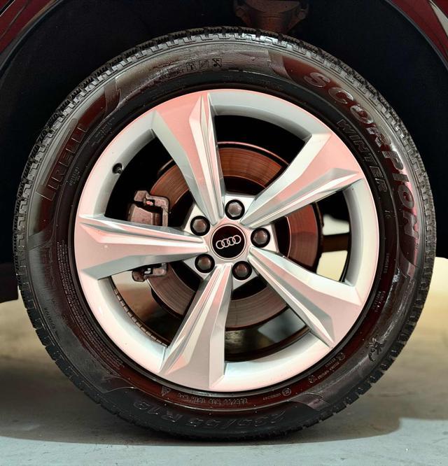 AUDI Q5 35 TDI quattro S tronic S line plus