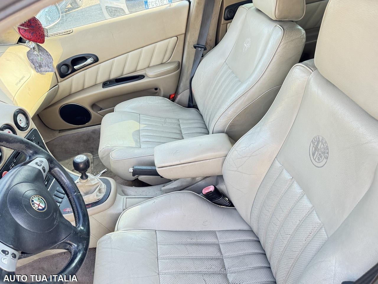 ALFA 166 2serie 2.4 JTD m-JET 20V distinct