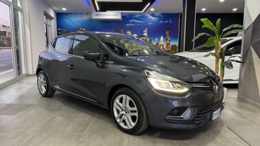 Renault Clio dCi 8V 90 CV 5 porte Moschino Intens