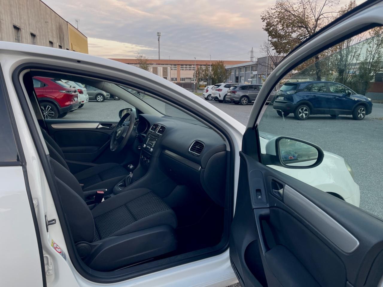 Volkswagen Golf 1.4 5p. Benzina