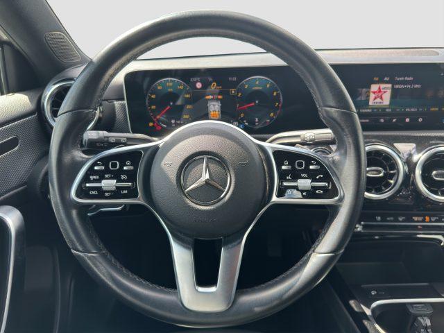 MERCEDES-BENZ A 180 A 220 Automatic BUSINESS