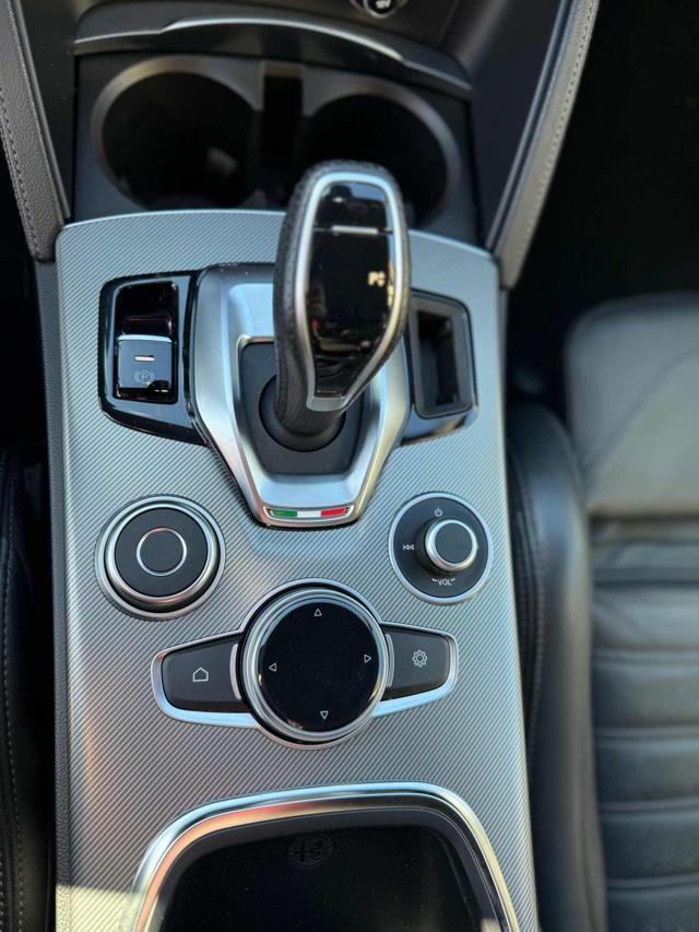 ALFA ROMEO Stelvio 2.2 Turbodiesel 210 CV AT8 Q4 Veloce