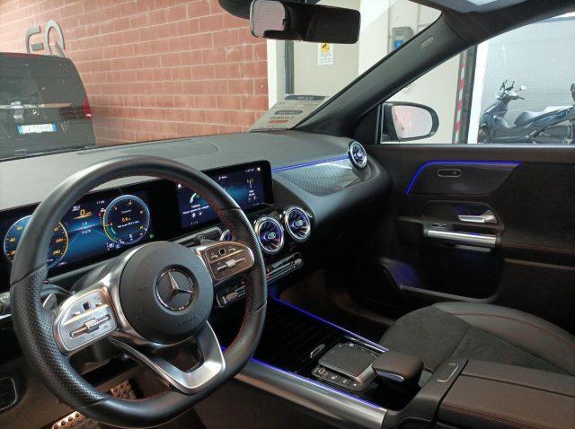 MERCEDES-BENZ GLA 200 d Automatic Premium