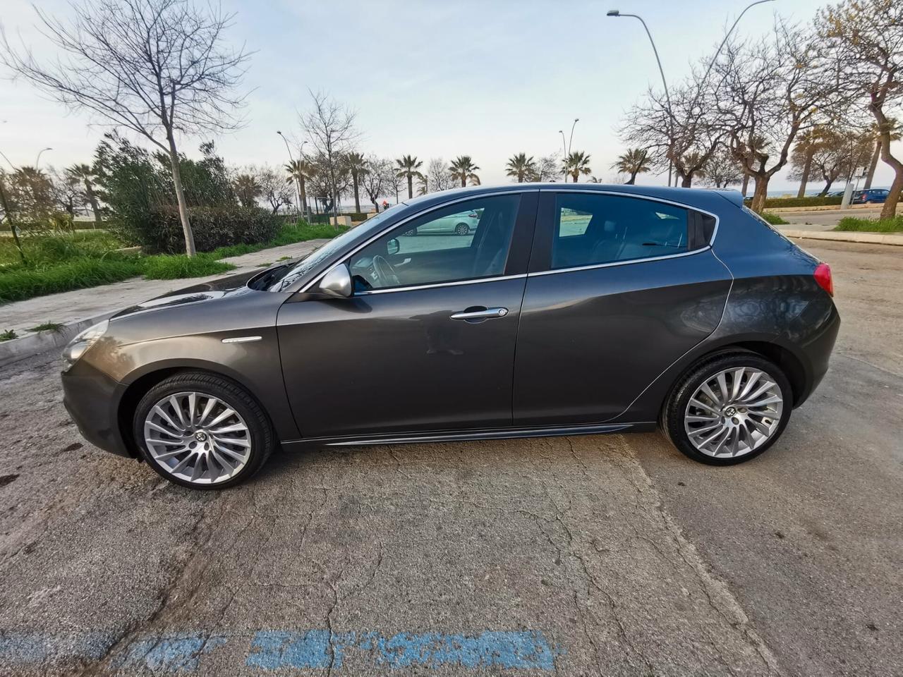 Alfa Romeo Giulietta 1.4 Turbo MultiAir Distinctive