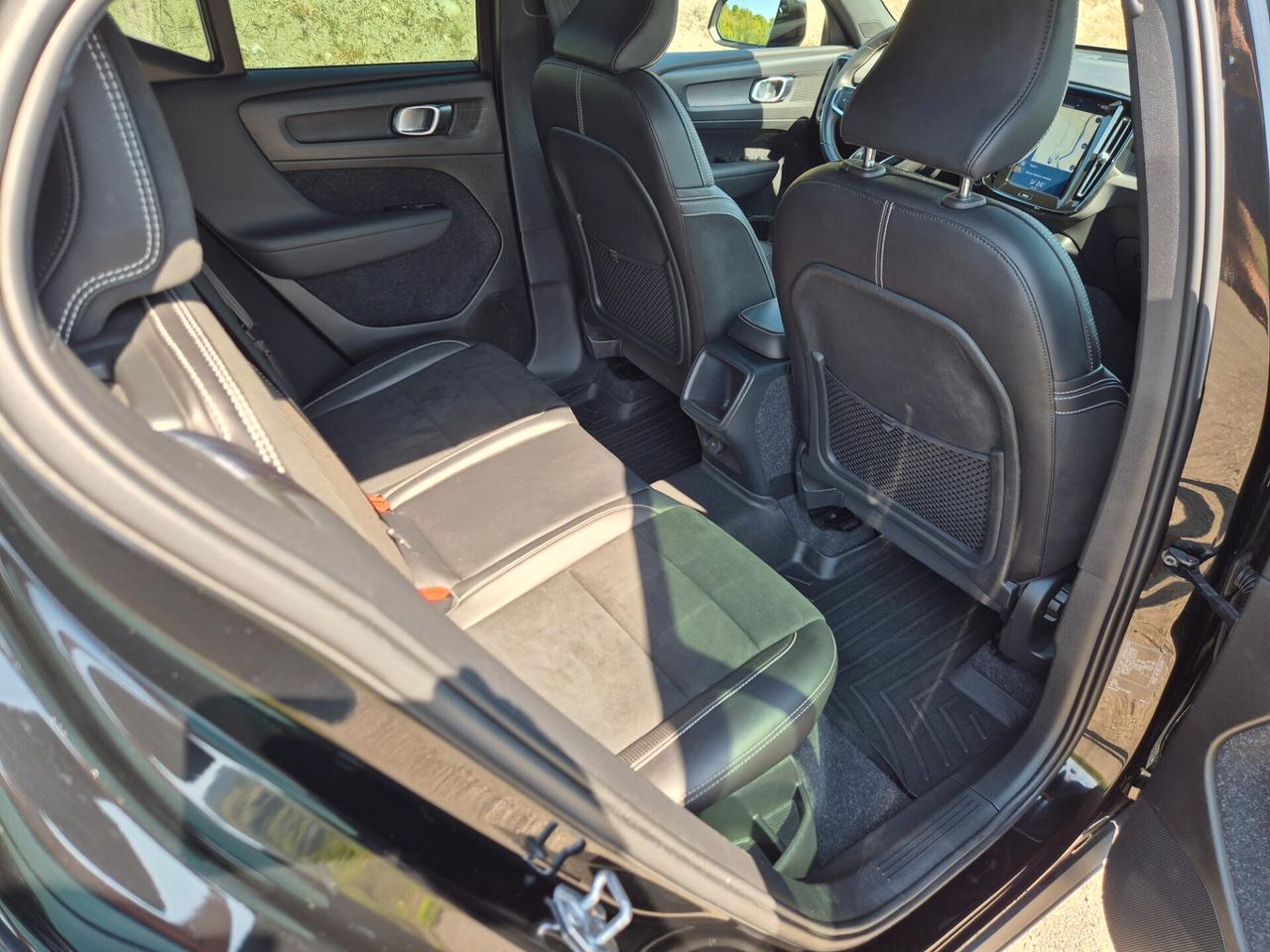 Volvo XC40 D3 AWD R-design