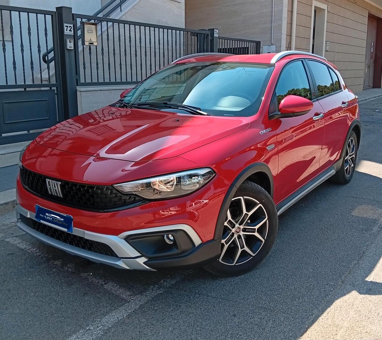 Fiat Tipo 1.5 Hybrid 5 porte Cross *PARI AL NUOVO*