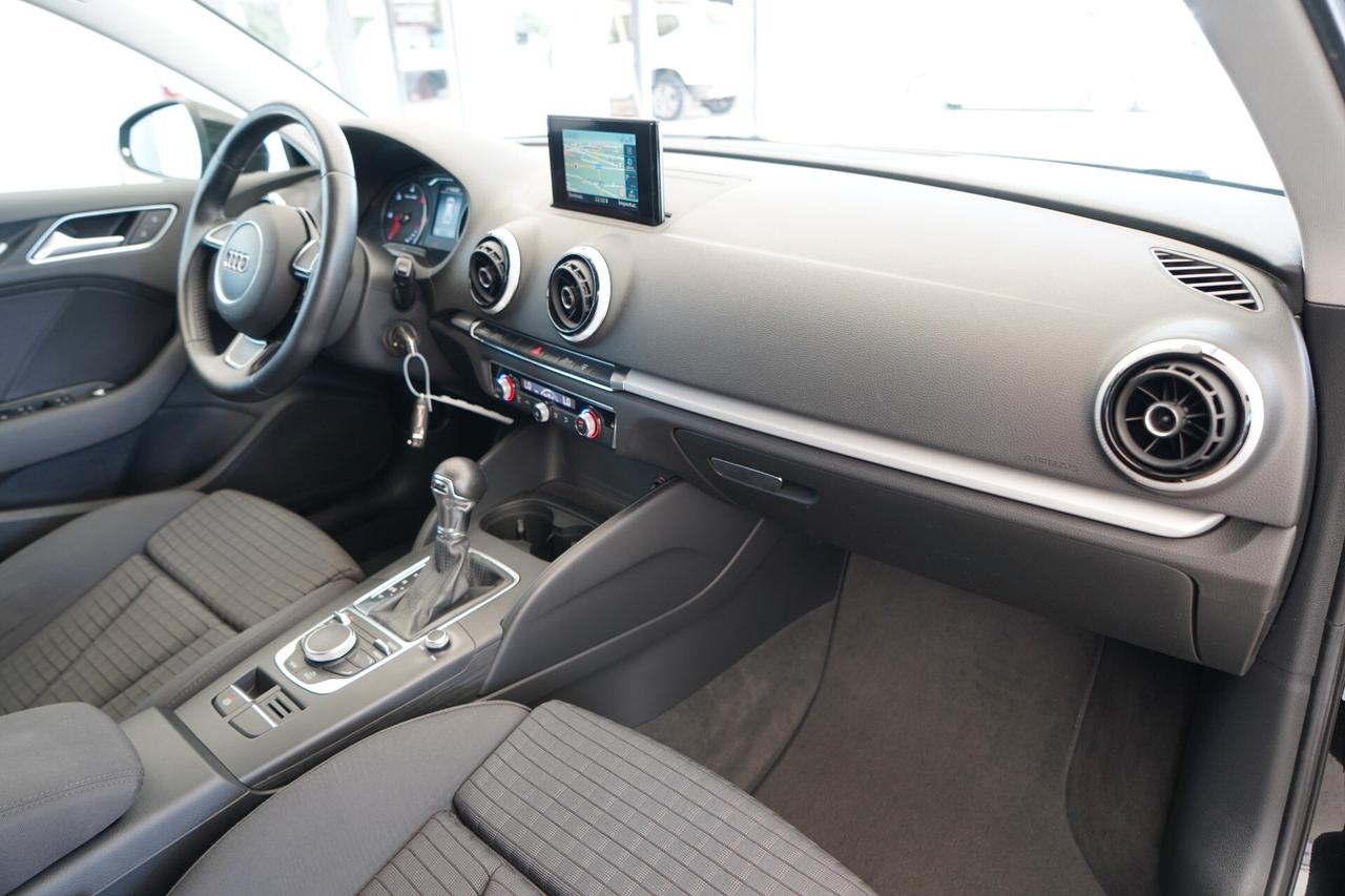 Audi A3 SPB 1.6 TDI 110 Cv S-tronic Attraction