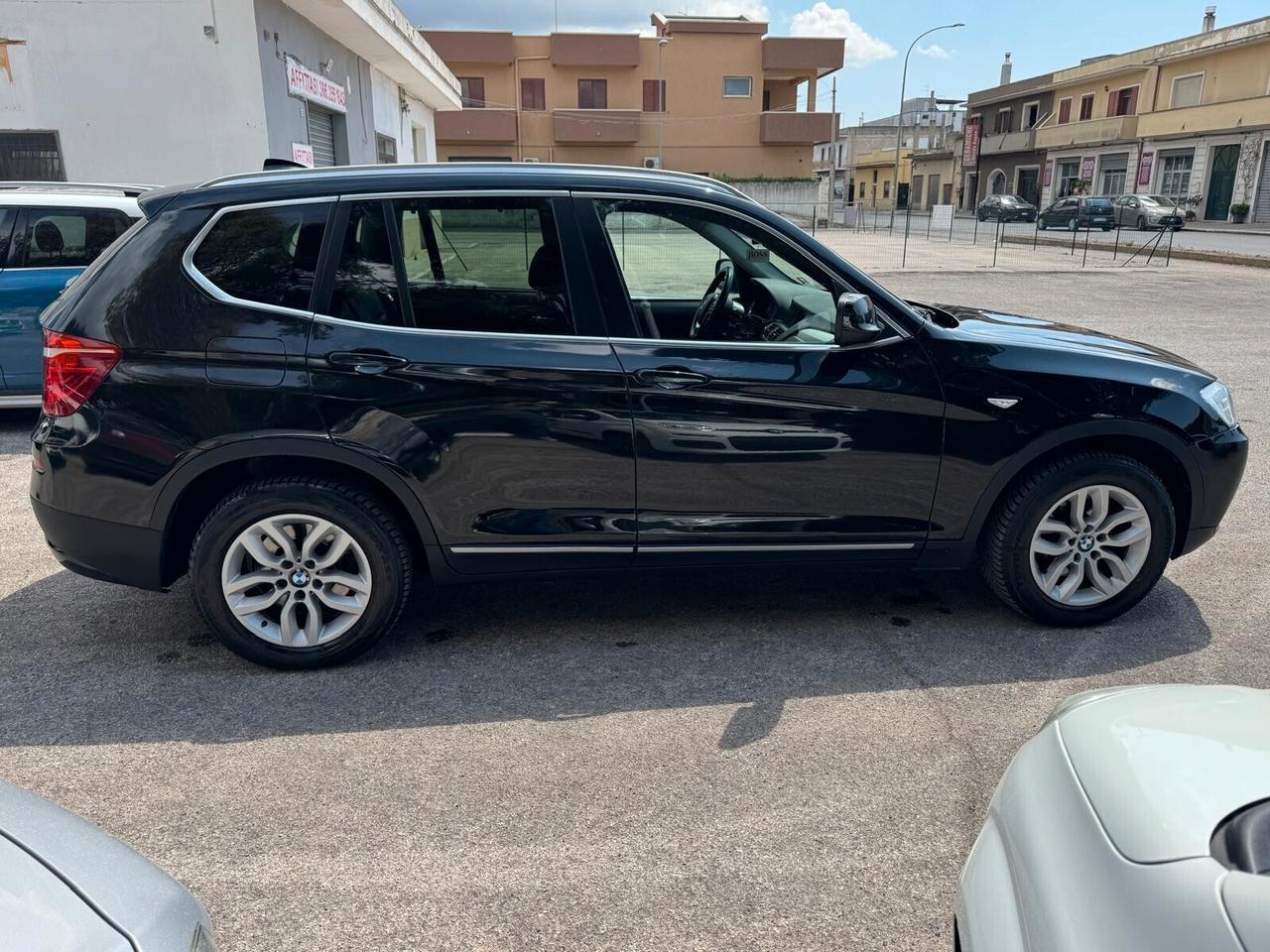Bmw X3 sDrive18d - Tetto, pelle, navi