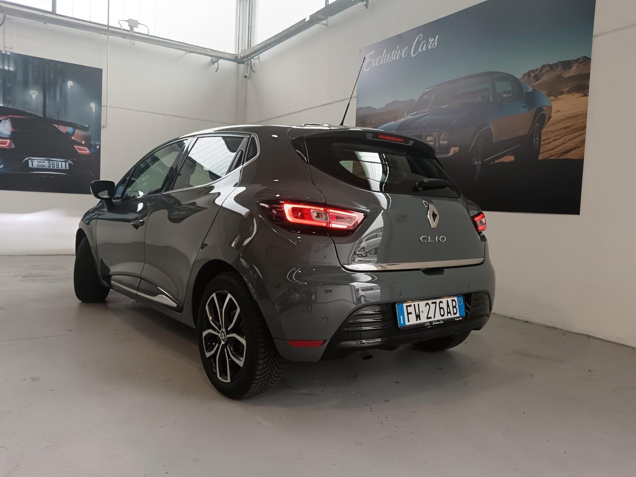 Renault Clio TCe 12V 90 CV GPL 5 porte Moschino Intens PREZZO REALE