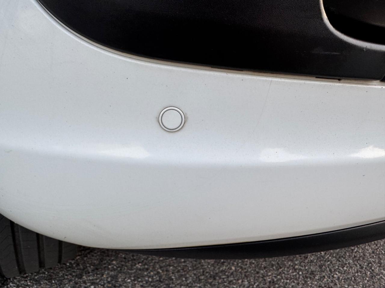 Fiat 500L tagliandata idonea ai neopatentati
