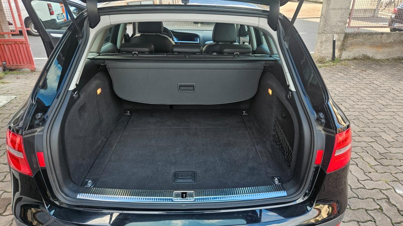 Audi A4 allroad 2.0 tdi Advanced 190c s-tronic NAVY-SED.RISC.PELLE