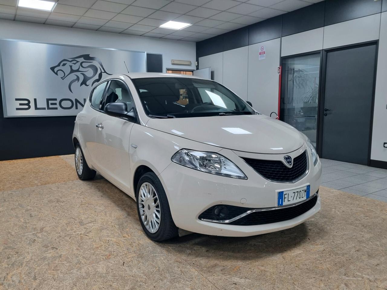 LANCIA YPSILON 1.2 BENZINA/GPL 69 CV 5p. Ecochic GOLD