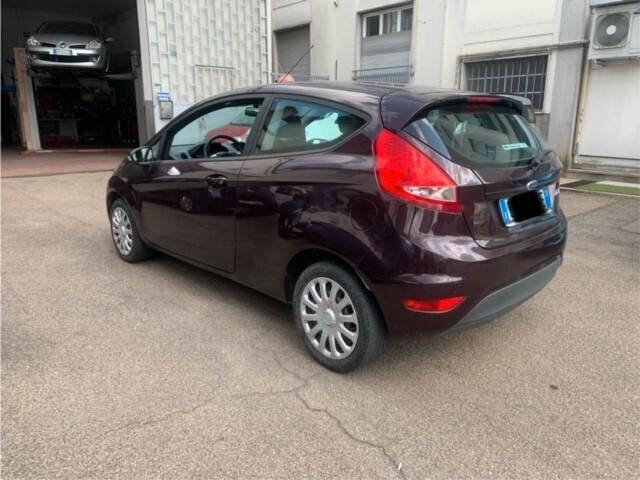 Ford Fiesta 1.2 16v Titanium NEOPATENTATI