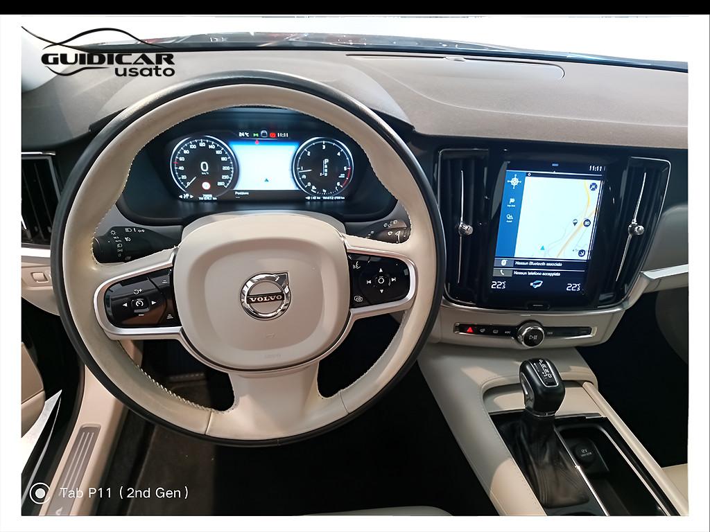 VOLVO V90 2016 - V90 2.0 d5 Momentum awd geartronic my20