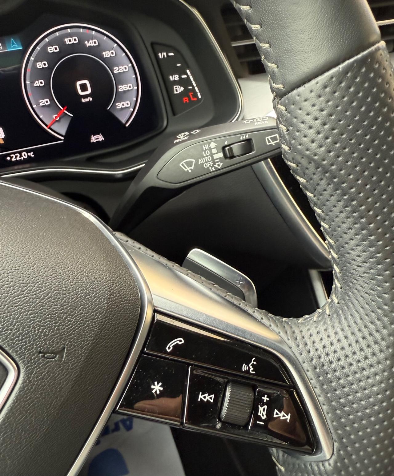 Audi A6 Avant 45 3.0 TDI quattro S-LINE..IN ARRIVO...