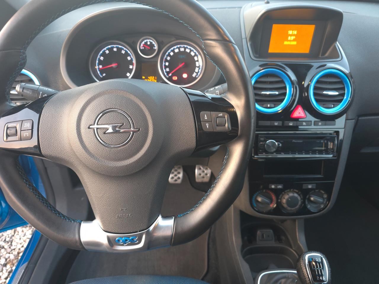 Opel Corsa 1.6 T 192CV 3 porte OPC