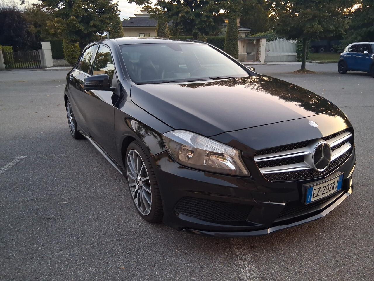 CELL 320 147 1147 WUATSAPP WUATSAPP 3276540940 A 160 CDI Automatic Dark Night Edition