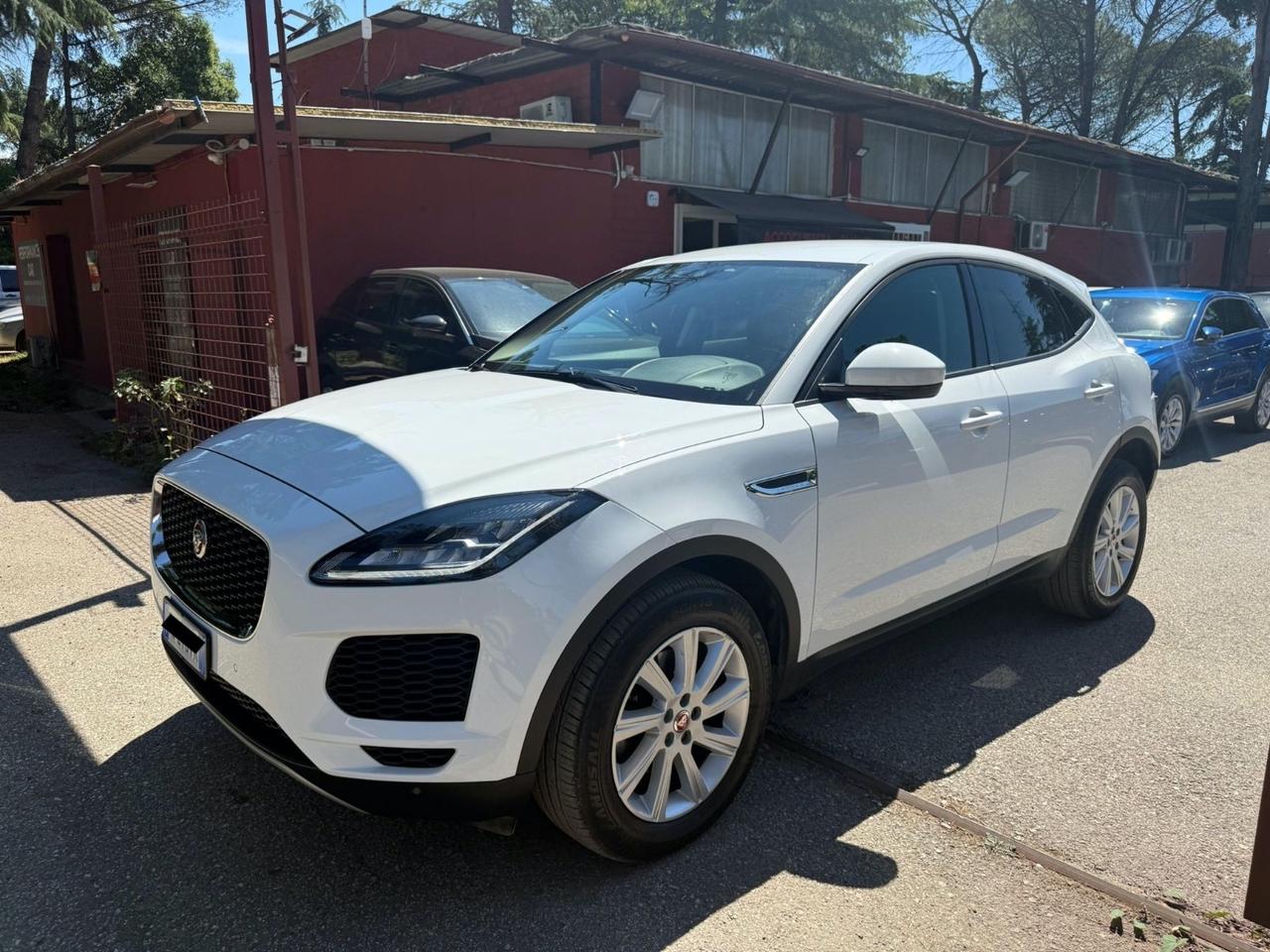 Jaguar E-Pace 2.0D 150 CV AWD aut. R-Dynamic SE
