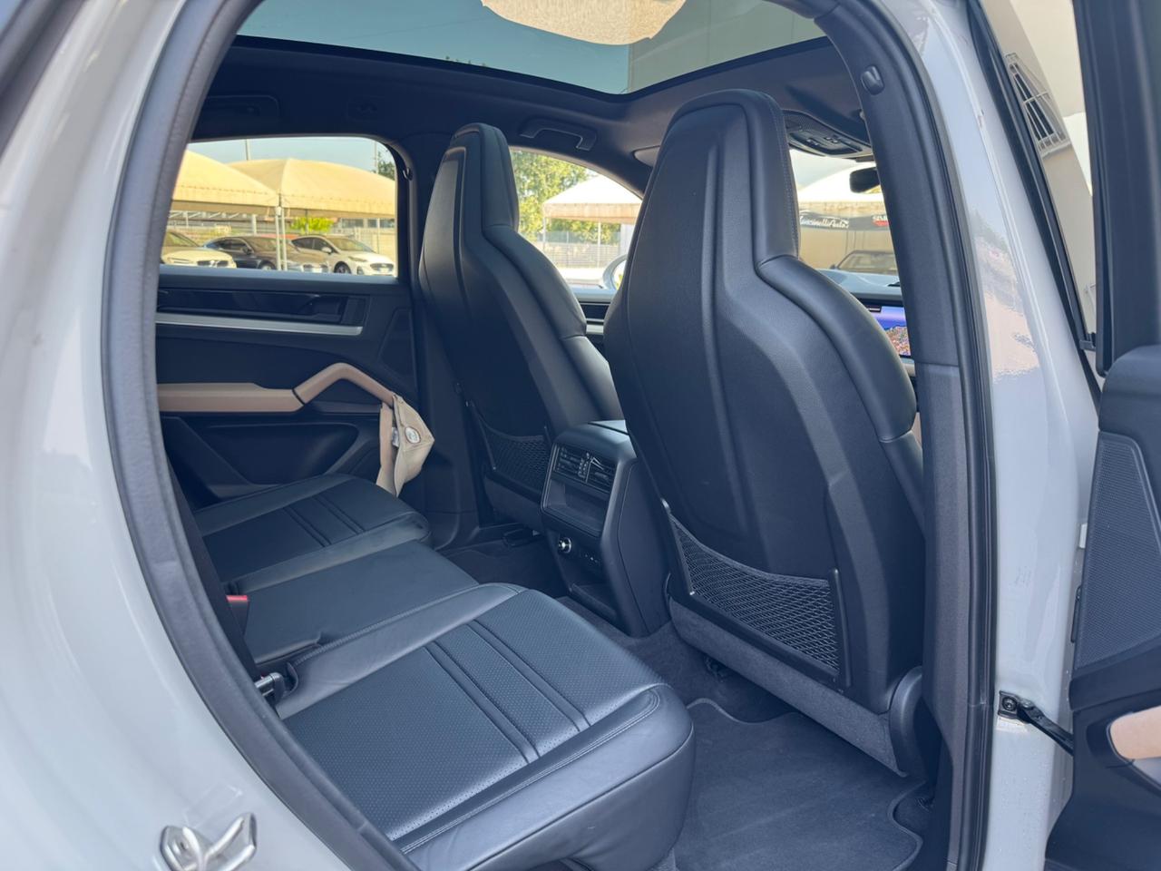 Porsche Cayenne Coupé 3.0 V6 E-Hybrid