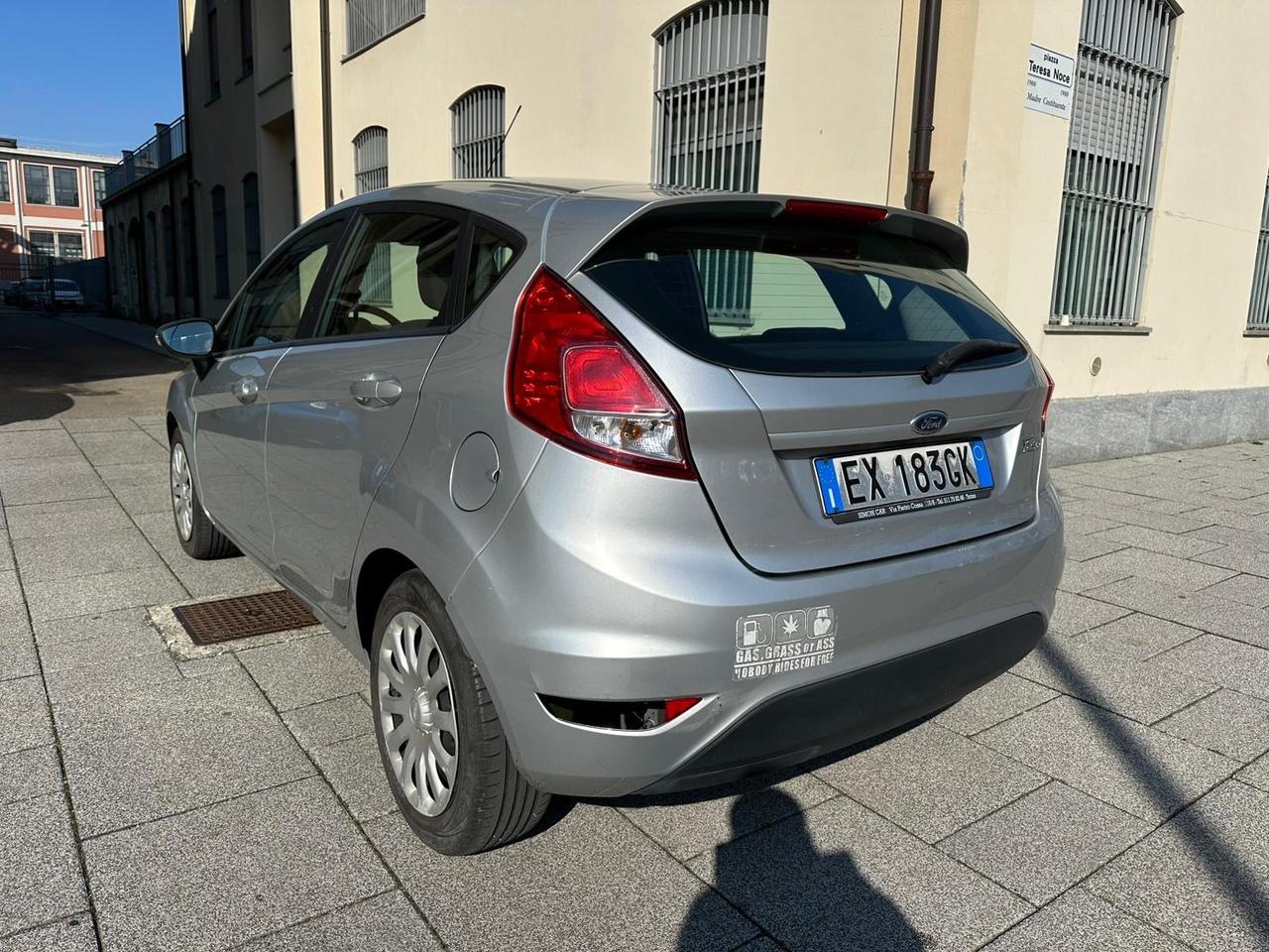 Ford Fiesta 1.5 TDCi 75CV 5 porte Black & White Edition