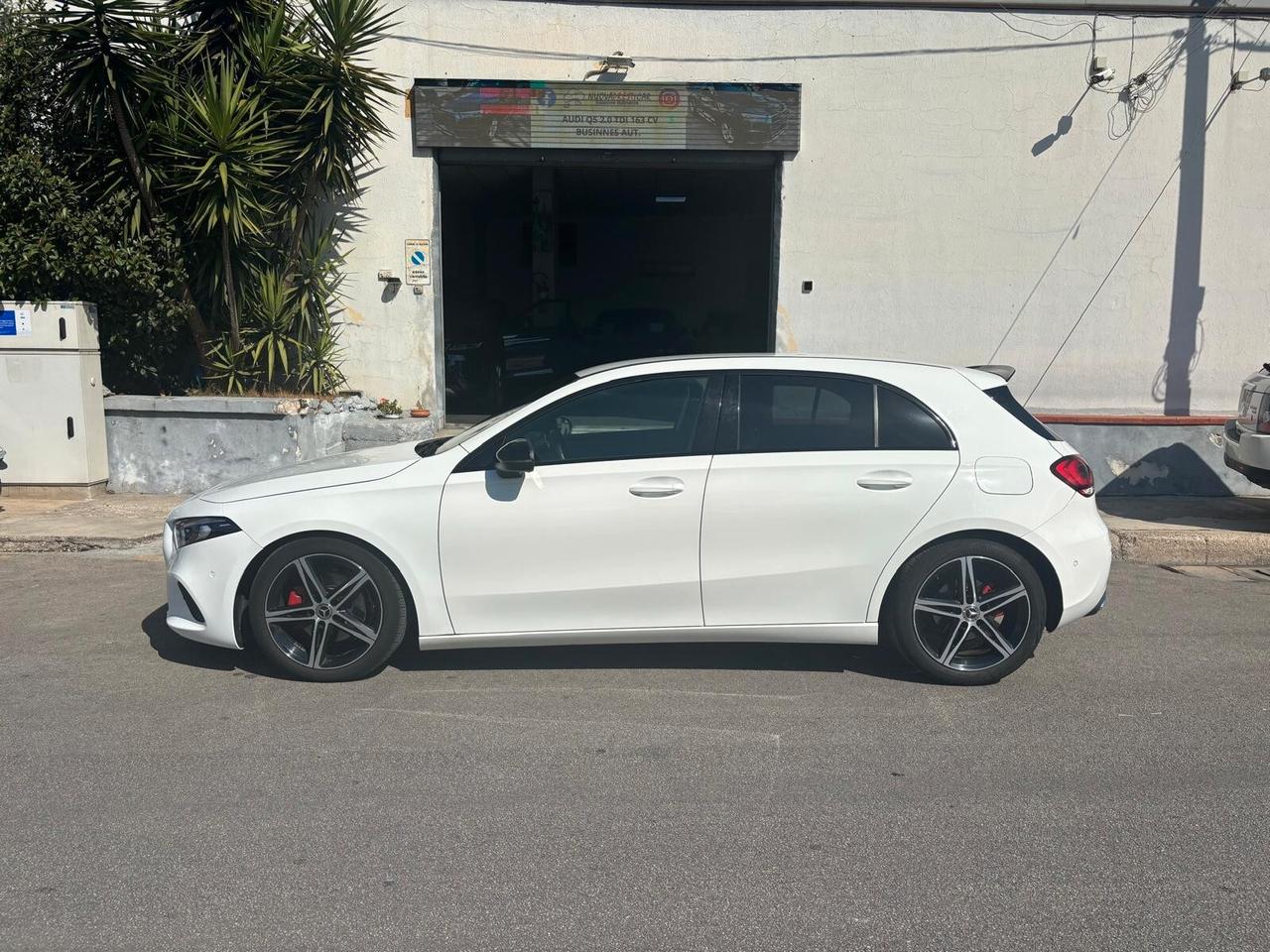 Mercedes-benz A 200 Mercedes 200d Sport