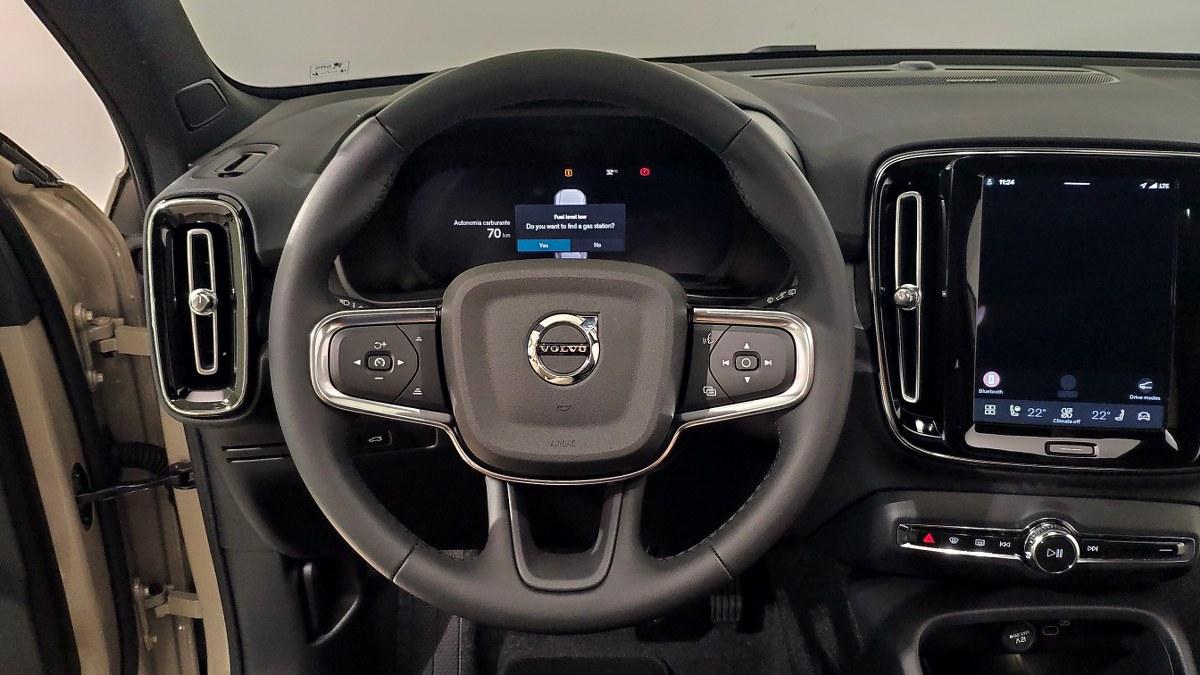 VOLVO Xc40 B3 Mild Hybrid Automatico Ultra Dark