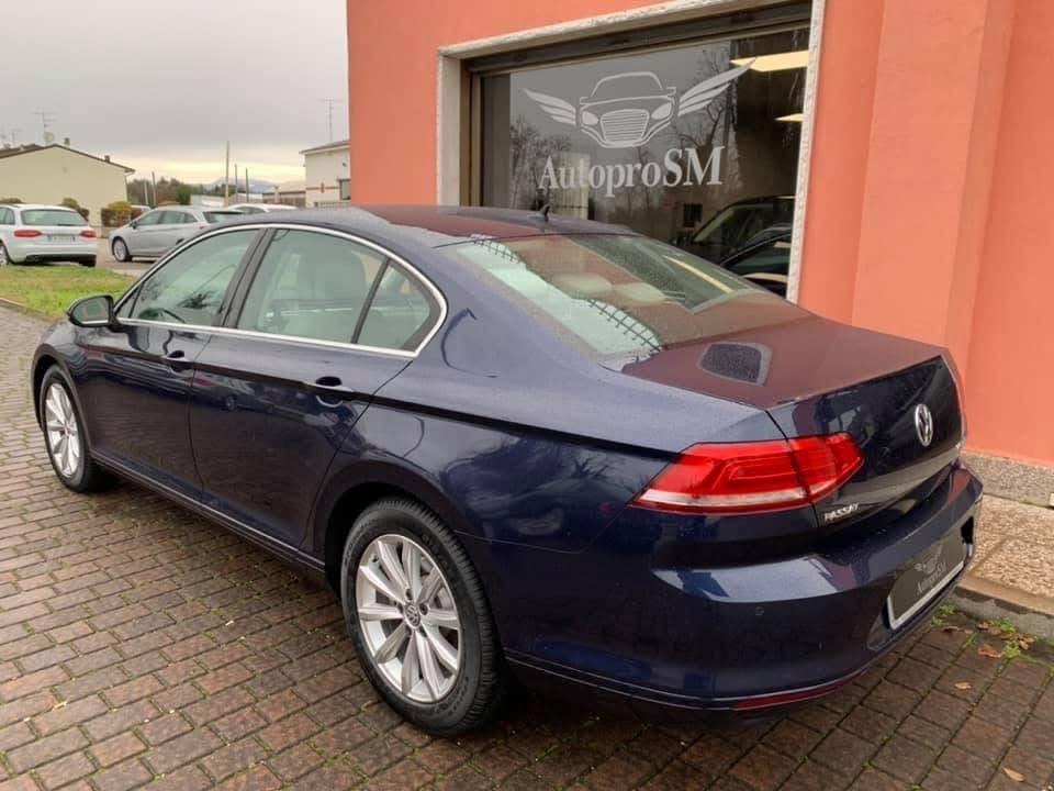 VW Passat 2.0 TDI 2016 BERLINA/DISTRIBUZIONE FATTA