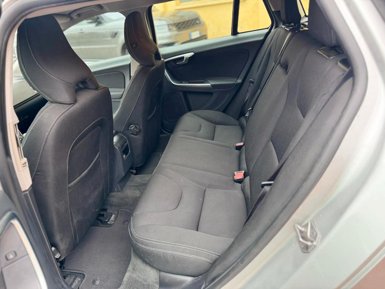 Volvo V60 Anno 2013 1.6 Diesel Euro 5B