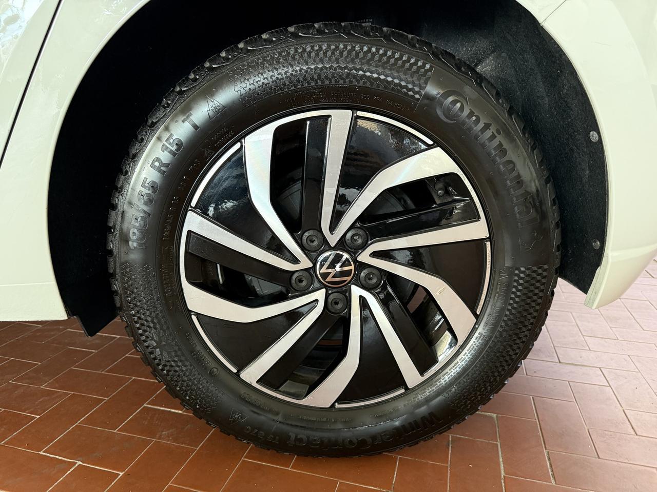 Volkswagen Polo 1.0 tsi life 95cv dsg