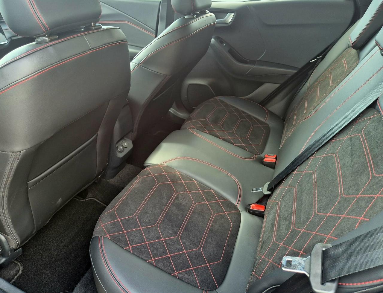 Ford Puma 1.0 EcoBoost Hybrid 125 CV S&S aut. ST-Line X