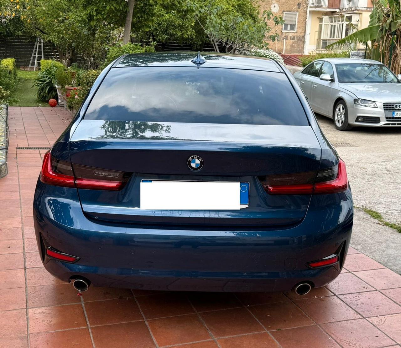 Bmw 318d 4p. mhev 48V Business Advantage