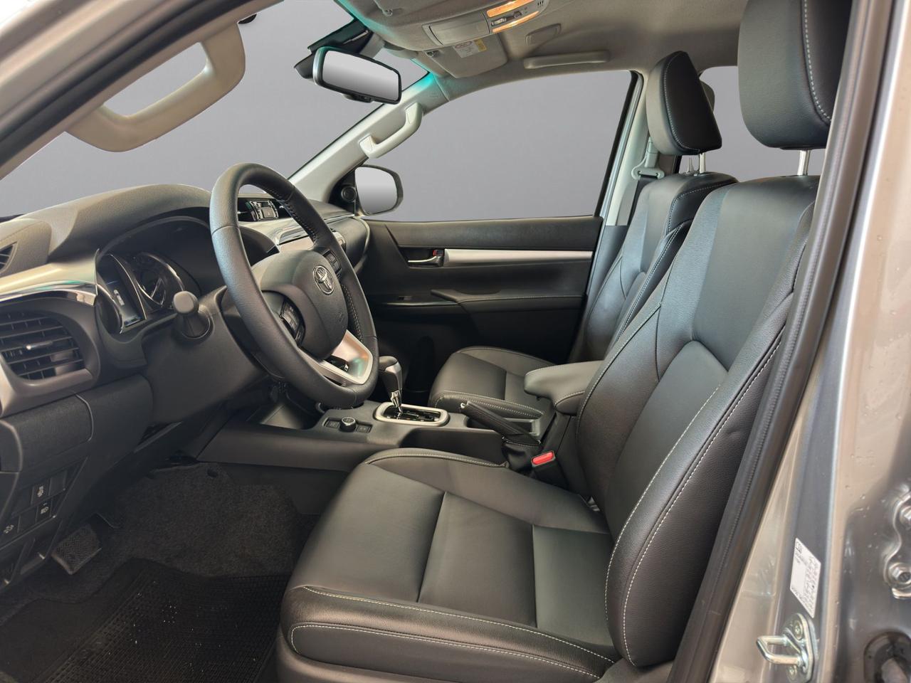 Toyota Hilux - MY25 Double Cab Executive 48V 2.8D