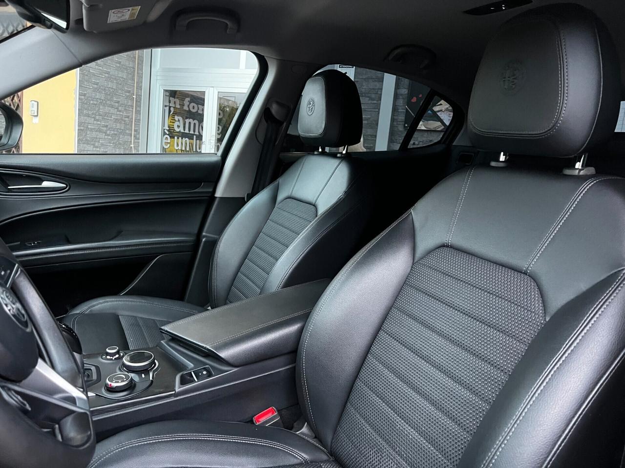 Alfa Romeo Stelvio 2.2 210 CV AT8 Q4 -2018